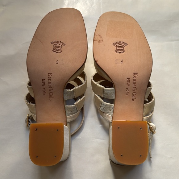 Vintage Kenneth Cole block heel fabric sandals Size 6 Made in Spain - Picture 5 of 8